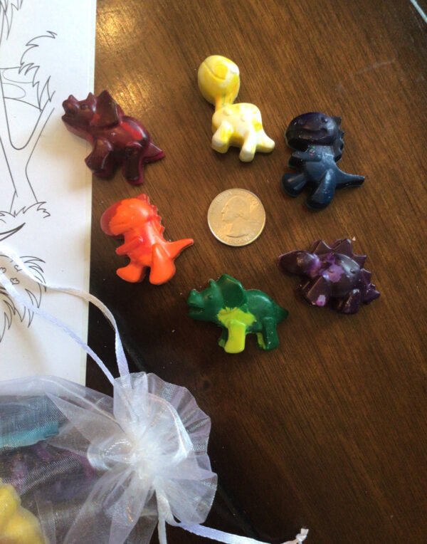 Dinosaur Crayons - Image 2