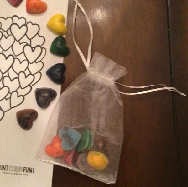 Mini Heart Crayons - Image 2