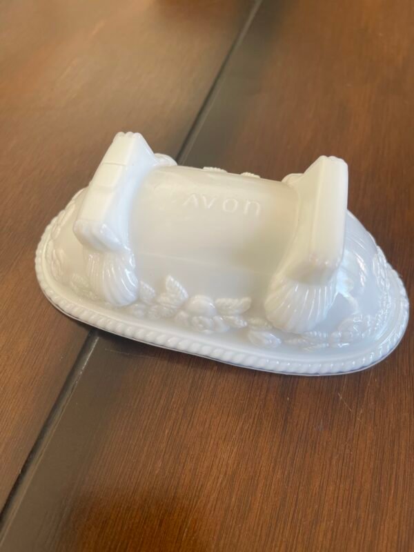 Vintage Avon Milk Glass Clawfoot Bathtub - Image 2