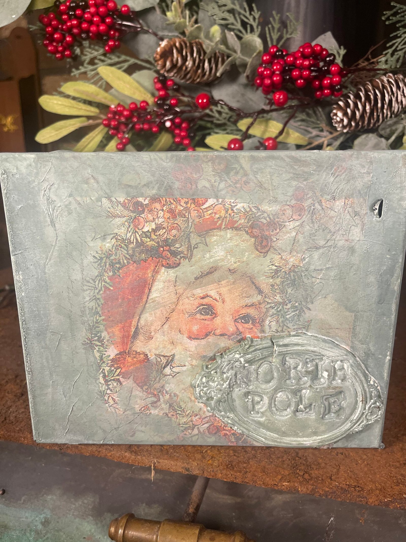 Vintage Santa Claus Mailbox - Image 2